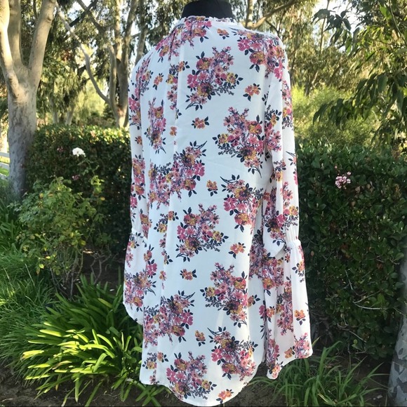 14th & Union Ivory Floral Bell Sleeve Blouse - Picture 7 of 7